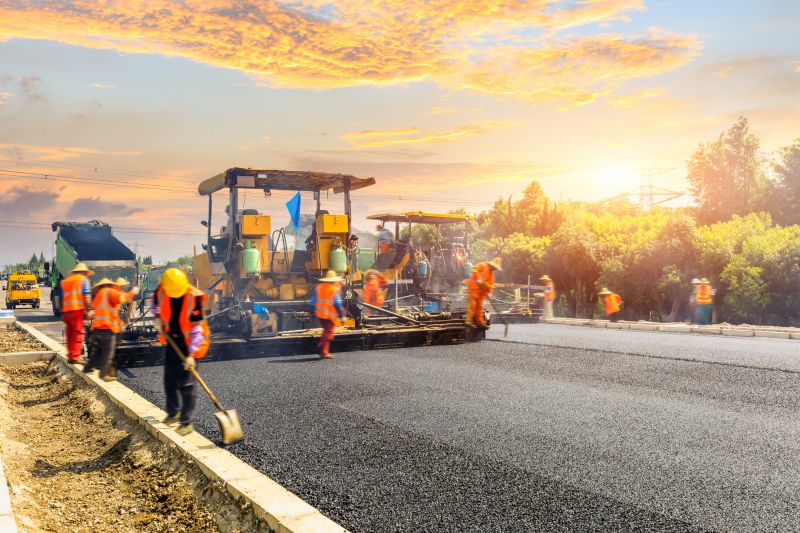 Benefits Of Commercial Asphalt Paving For High-Traffic Properties