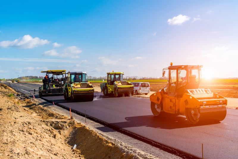 Commercial Asphalt Paving Vs. Concrete: Which Is Better For Businesses